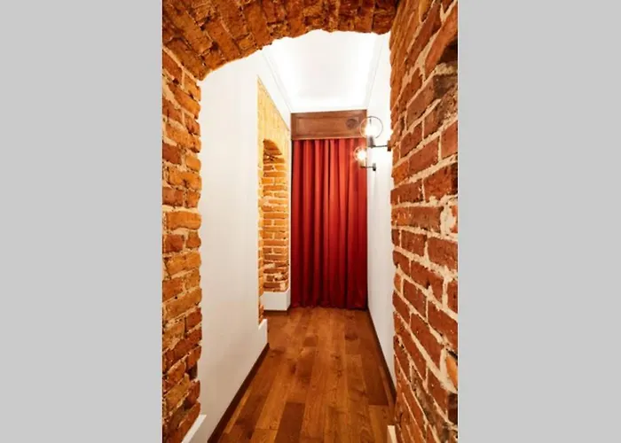 Househost Apartment Ii: Studencka Street