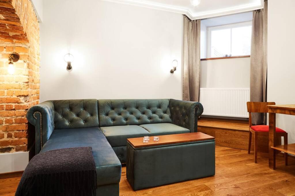 Househost Ii: Studencka Street Apartament Kraków